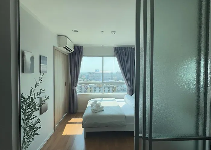 Minimalist In Pinklao Appartement